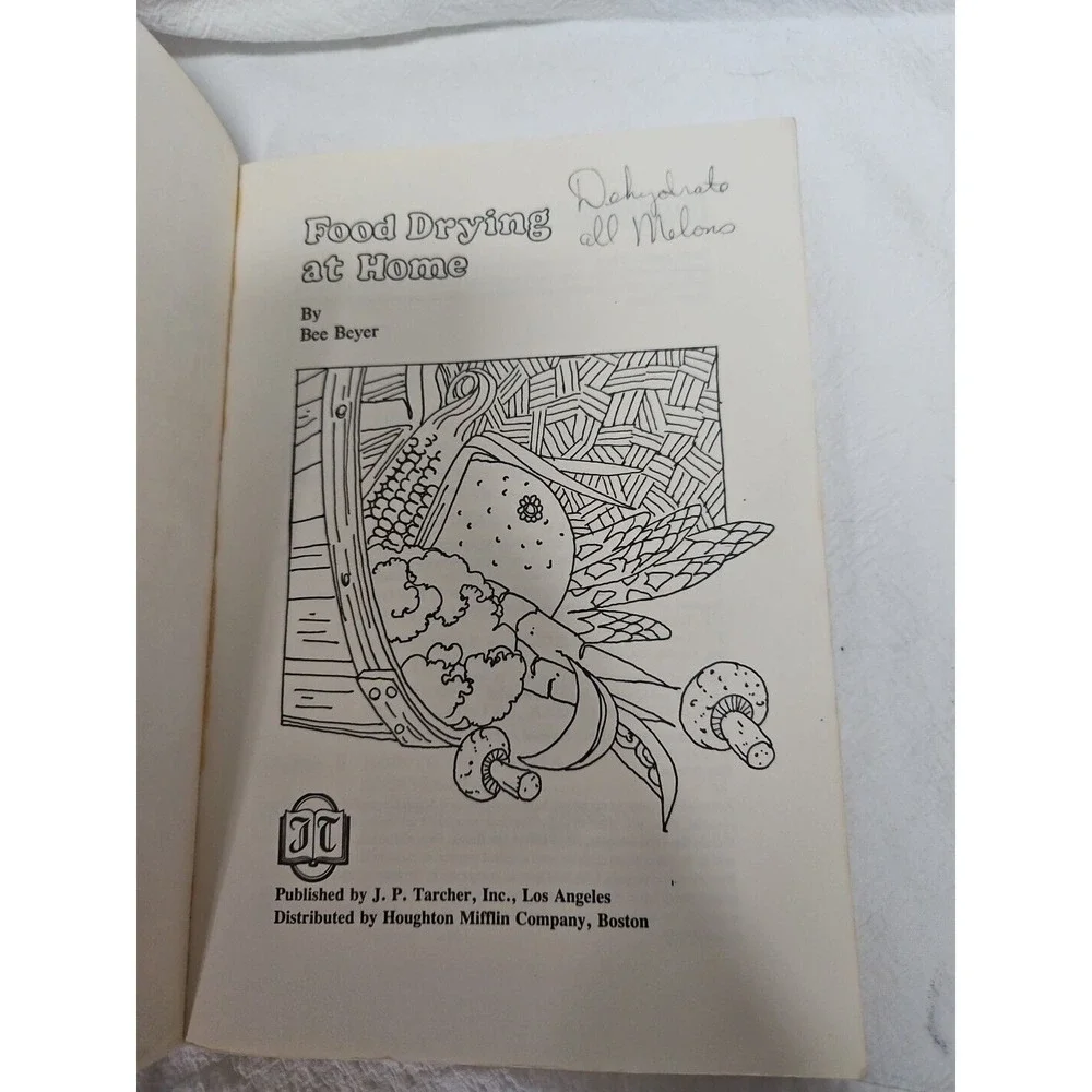 Vintage 1976 FOOD DRYING AT HOME‎ THE NATURAL WAY Cookbook Recipes Cook Book